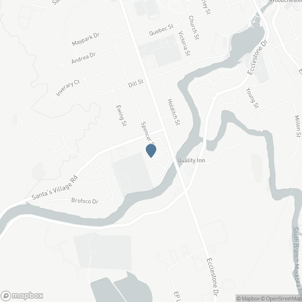 4 LEEDS COURT, Bracebridge, Ontario P1L 0B7